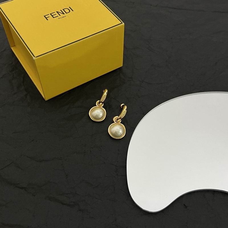 Fendi earring 05lyx182